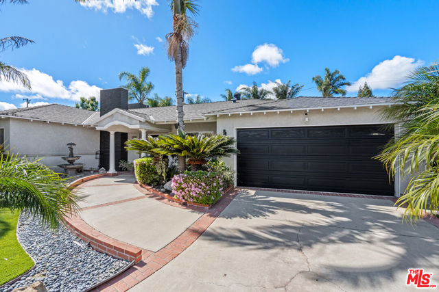 5159 Sophia Avenue, Encino CA: https://media.crmls.org/mediaz/d4eee166-c1d9-4a04-bc19-0ae732fb2d93.jpg