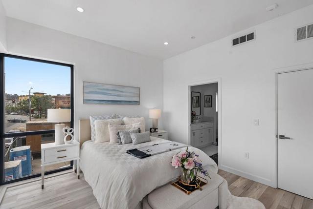 889 McLellan Drive, South San Francisco CA: https://media.crmls.org/mediaz/d4f007a9-6648-4c0d-91bf-28ebd4b5b89a.jpg