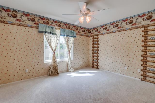32411 Cassino Court, Temecula CA: https://media.crmls.org/mediaz/d4f08f4e-cf8f-48fc-b76b-91ba2d1e079d.jpg