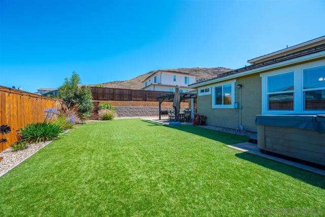 3190 Violet St, San Luis Obispo CA: https://media.crmls.org/mediaz/d4f144d2-0714-431e-b597-aabe7592cbfe.jpg