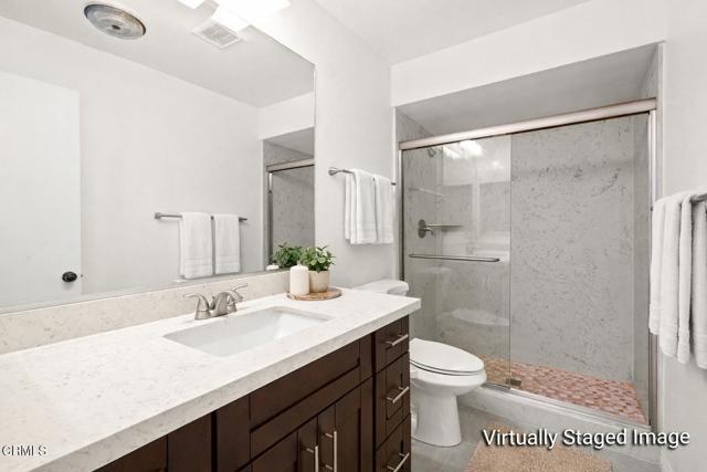 Detail Gallery Image 16 of 44 For 4499 via Marisol 113a,  Los Angeles,  CA 90042 - 2 Beds | 2 Baths