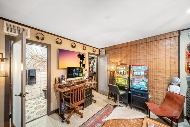 70100 Mirage Cove Drive, Rancho Mirage CA: https://media.crmls.org/mediaz/d4f21428-a91c-48b5-907a-13bf85a5cbe8.jpg
