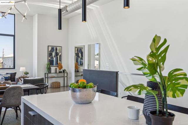 809 Folger Ave, Berkeley CA: https://media.crmls.org/mediaz/d4f37aea-1f6e-41d2-b8da-66493d3aed06.jpg