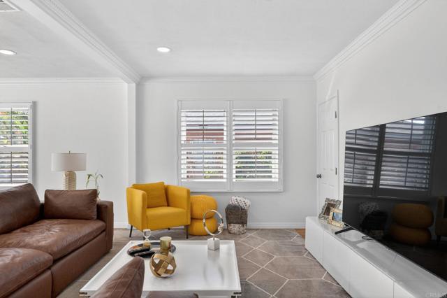 Detail Gallery Image 11 of 48 For 1532 Broadway, El Cajon,  CA 92021 - 3 Beds | 2 Baths