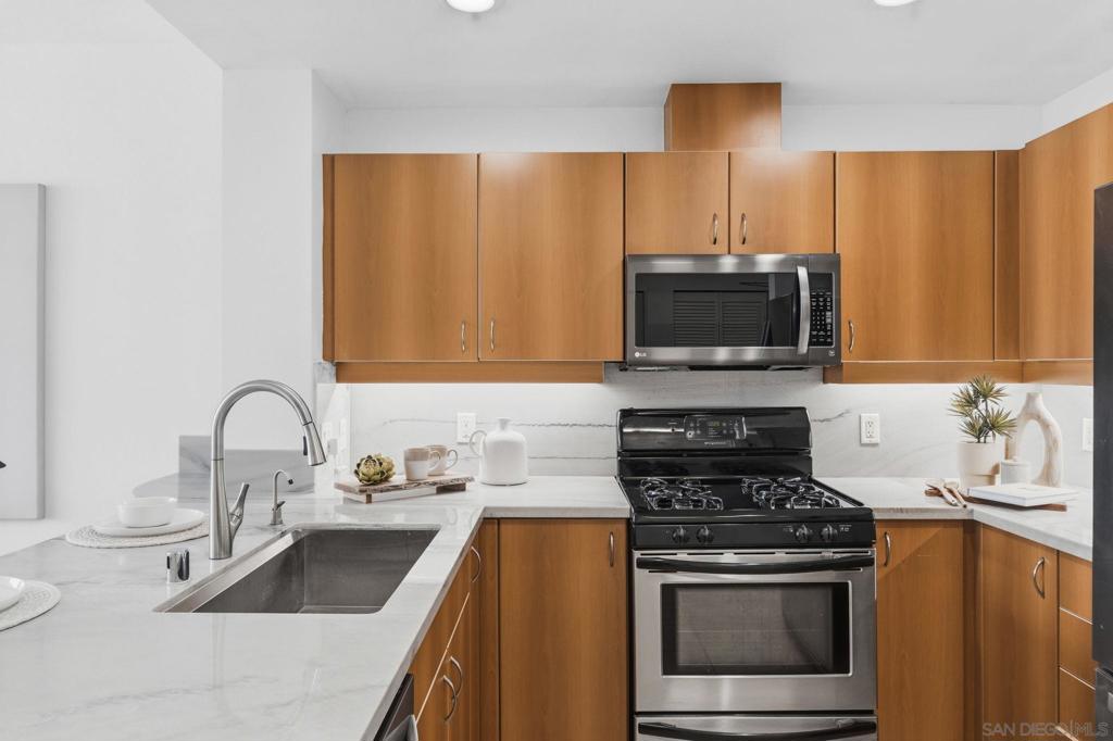 300 Beech St - photo 11
