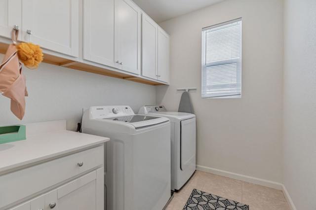500 Duran Drive, Hollister CA: https://media.crmls.org/mediaz/d4f44a65-559e-4f99-979e-a1bef392387c.jpg