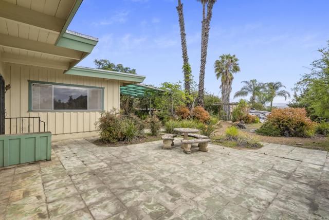 Detail Gallery Image 3 of 57 For 10850 2nd St, Santee,  CA 92071 - 3 Beds | 2 Baths