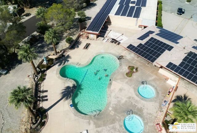 69490 Parkside Drive, Desert Hot Springs CA: https://media.crmls.org/mediaz/d4f64e76-2006-46cf-bd9a-dc557f695482.jpg