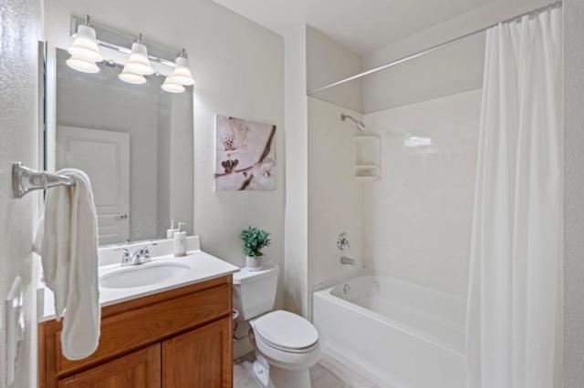 1207 66th Street, Oakland CA: https://media.crmls.org/mediaz/d4f6621f-06c4-4904-ab42-5123d7f83644.jpg