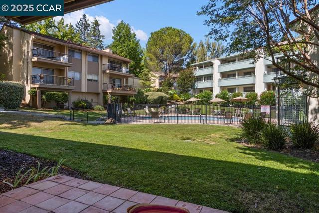 1617 Ptarmigan Dr, Walnut Creek CA: https://media.crmls.org/mediaz/d4f71cc7-bed7-4f62-af1c-47d4e496ba9a.jpg