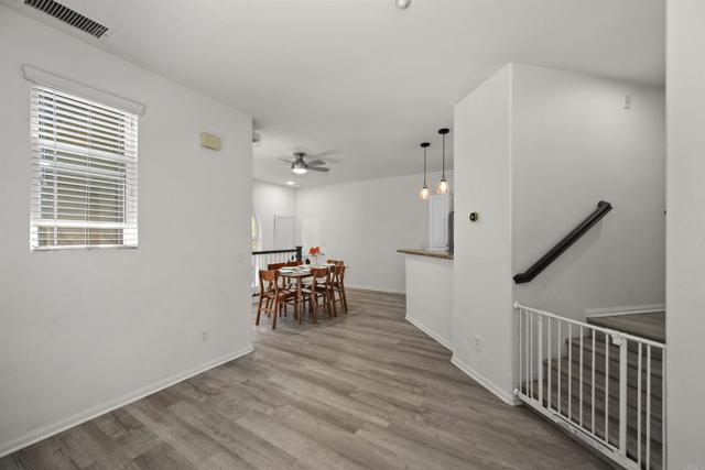 7715 El Cajon Boulevard, La Mesa CA: https://media.crmls.org/mediaz/d4f8499e-d4cf-45af-a325-eaafc0178187.jpg