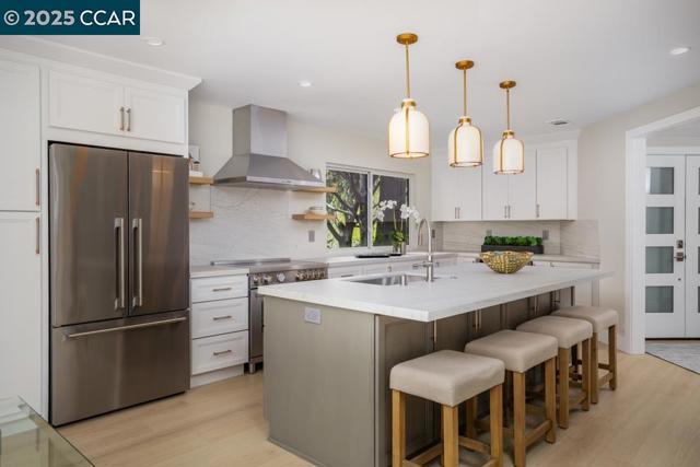 644 Terra Calif Dr, Walnut Creek CA: https://media.crmls.org/mediaz/d4f931d4-b758-40e7-942a-828a2d0b1640.jpg