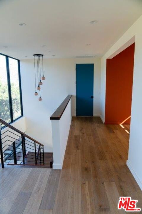 27349 Old Chimney Road, Malibu CA: https://media.crmls.org/mediaz/d4f960f8-5226-488b-9c1c-a5457911d117.jpg