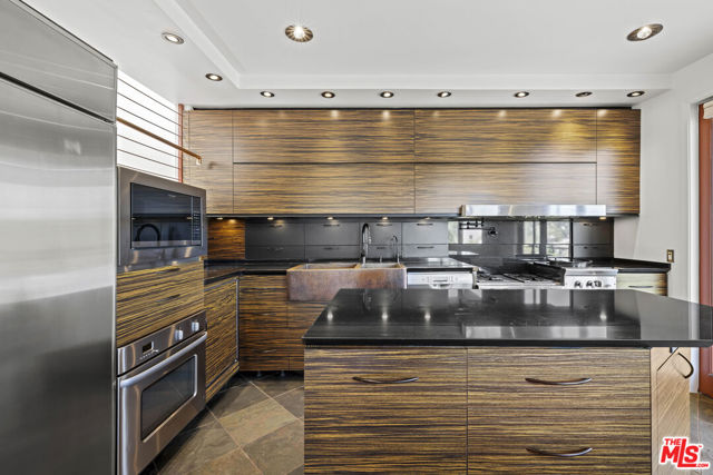 2222 Bancroft Avenue, Los Angeles CA: https://media.crmls.org/mediaz/d4faedc8-a513-4989-a361-4a89bd84dc81.jpg