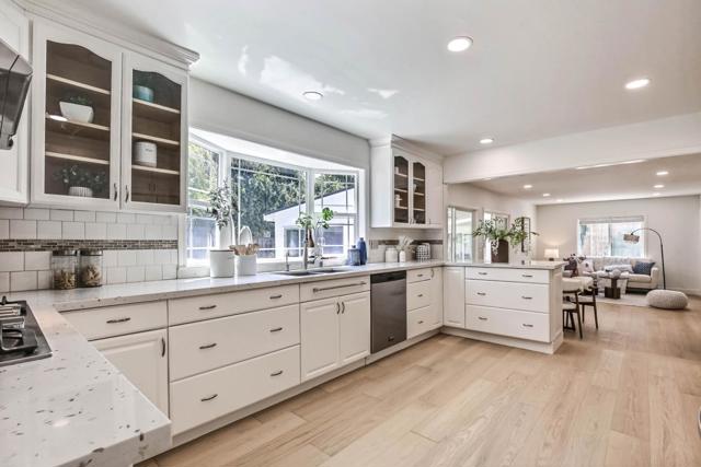 10780 La Roda Drive, Cupertino CA: https://media.crmls.org/mediaz/d4fbc0ff-a69d-4864-a7c2-32c98e251071.jpg