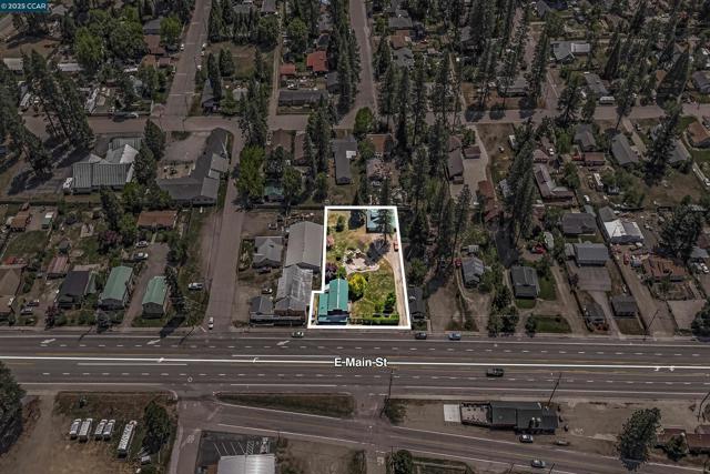 2266 E Main Street, Quincy CA: https://media.crmls.org/mediaz/d4fc7348-0ebd-4c3d-b192-9039c270696b.jpg