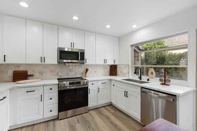 Detail Gallery Image 19 of 48 For 10573 Caminito Flores, San Diego,  CA 92126 - 3 Beds | 2 Baths