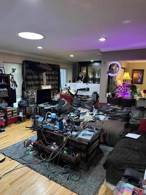 2462 Meridian Avenue, San Jose CA: https://media.crmls.org/mediaz/d4fd8b35-39b0-41a8-bd84-25432a15bca4.jpg