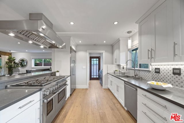 23309 Ladrillo Street, Woodland Hills CA: https://media.crmls.org/mediaz/d4fe0529-9f6b-4e7a-a267-22576cb9747e.jpg