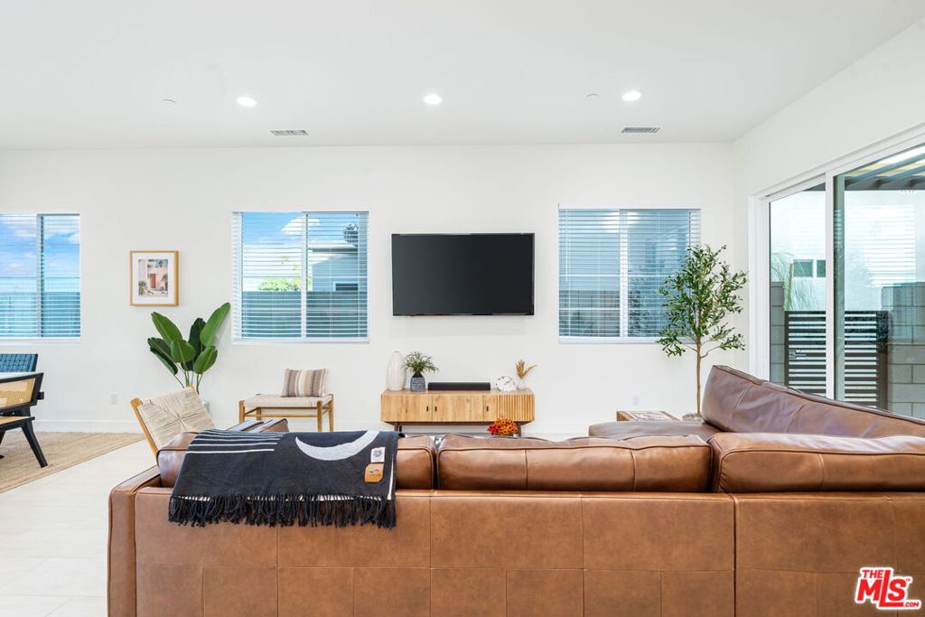 MLS #25629363 image #3