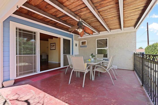 Detail Gallery Image 11 of 16 For 4625 68th St, La Mesa,  CA 91942 - 3 Beds | 2 Baths