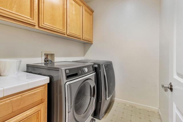 4062 Chieri Court, San Jose CA: https://media.crmls.org/mediaz/d5005197-150a-4d74-bb1e-ad40bffc9ade.jpg