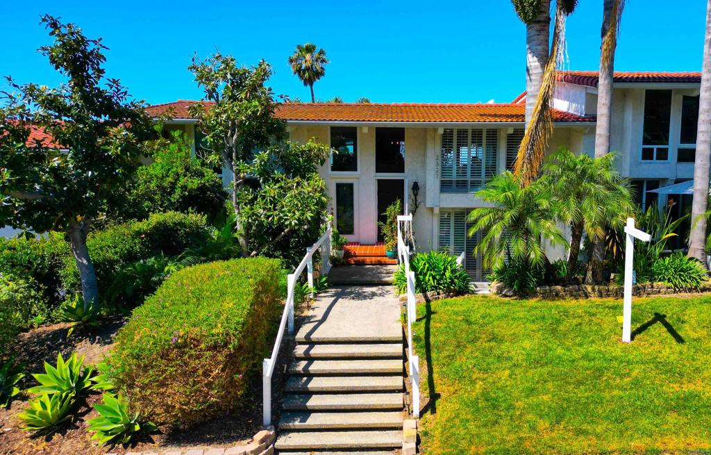 2327 Caringa Way - photo 7