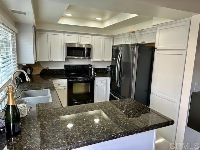 Detail Gallery Image 9 of 44 For 870 S Sierra, Solana Beach,  CA 92075 - 3 Beds | 2/1 Baths