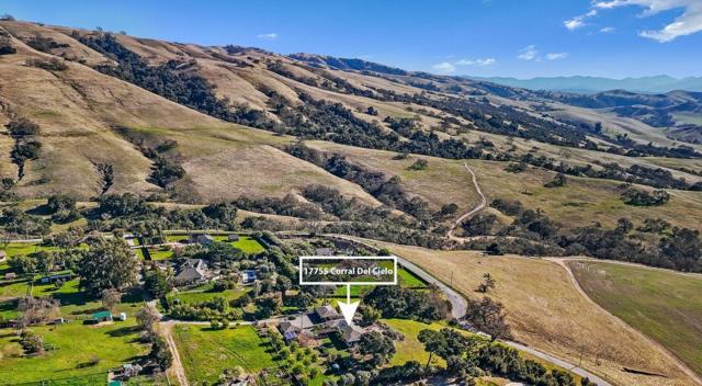 17755 Corral Del Cielo Road,  CA: https://media.crmls.org/mediaz/d5020ce5-84e0-4538-9971-016ef3e60b88.jpg