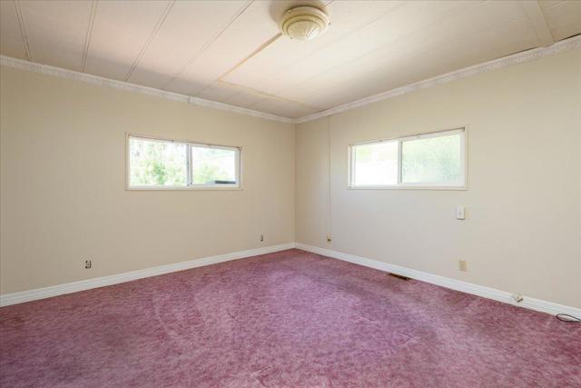 52 Oceanview Avenue, Half Moon Bay CA: https://media.crmls.org/mediaz/d5036747-ff5c-4ded-87f2-5a7710ae2d99.jpg