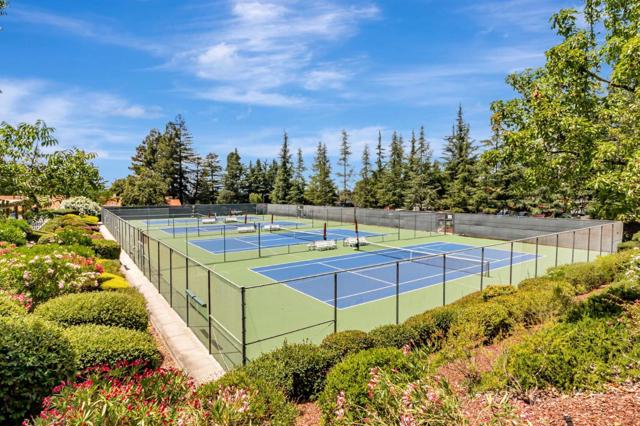 8463 Traminer Court, San Jose CA: https://media.crmls.org/mediaz/d503b4e6-aaf0-4783-9366-ec50bc440288.jpg