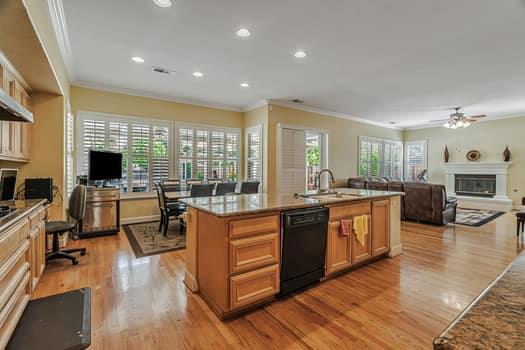 2557 Bentley Ridge Drive, San Jose CA: https://media.crmls.org/mediaz/d5045b58-1f3d-4898-b0a7-e492a28ccd39.jpg