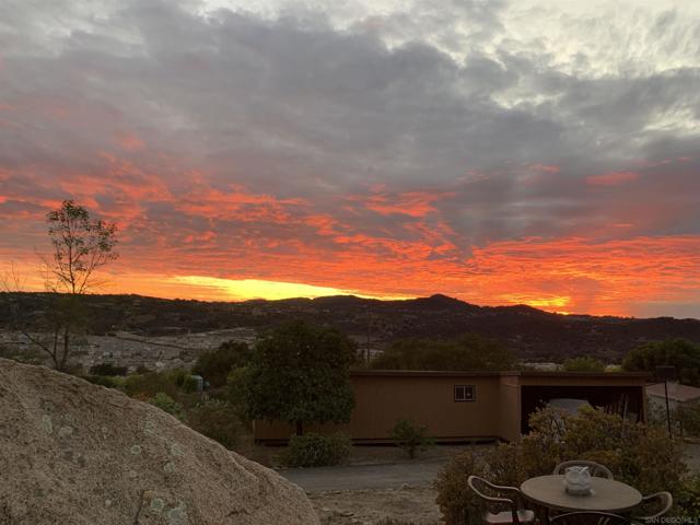 28149 Orange Terrace, Valley Center CA: https://media.crmls.org/mediaz/d505a661-336b-4c78-85b9-fcf1a33c776f.jpg