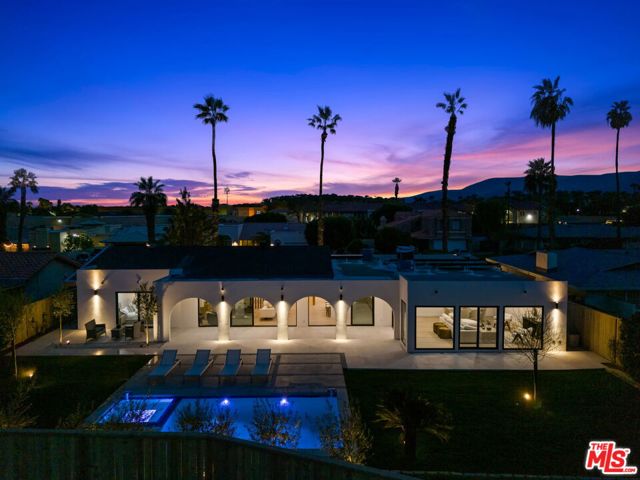 80100 Vista Grande, La Quinta CA: https://media.crmls.org/mediaz/d506325c-3d4e-4aa4-b59f-d5b13684ba84.jpg