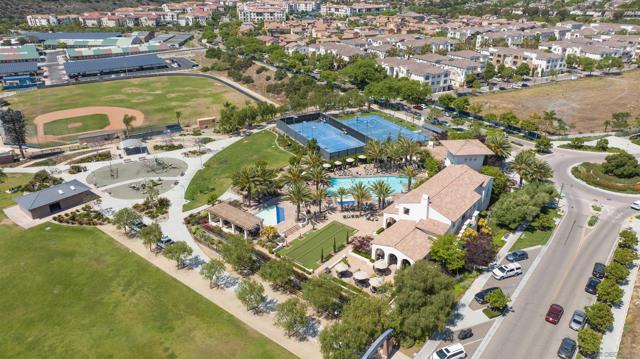 1314 Stearns Wharf Rd, Chula Vista CA: https://media.crmls.org/mediaz/d506bc34-7faf-4bef-84e8-dec985a16d4a.jpg