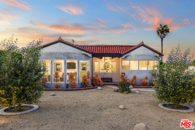 7337 5th Avenue, Los Angeles CA: https://media.crmls.org/mediaz/d50747bb-0435-4421-a526-6f719ca5d4ff.jpg