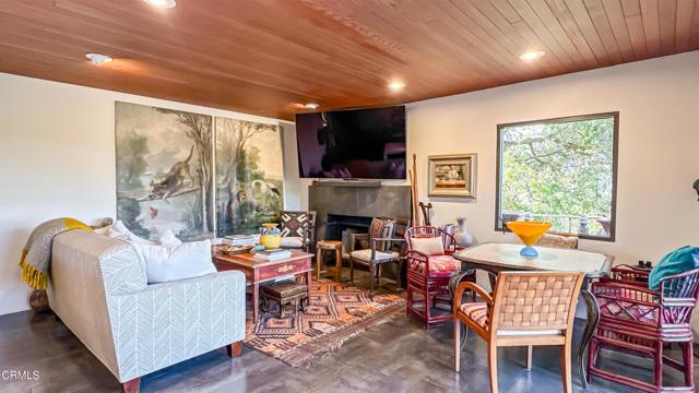 Detail Gallery Image 15 of 38 For 1344 Marianna Rd, Pasadena,  CA 91105 - 4 Beds | 3/1 Baths