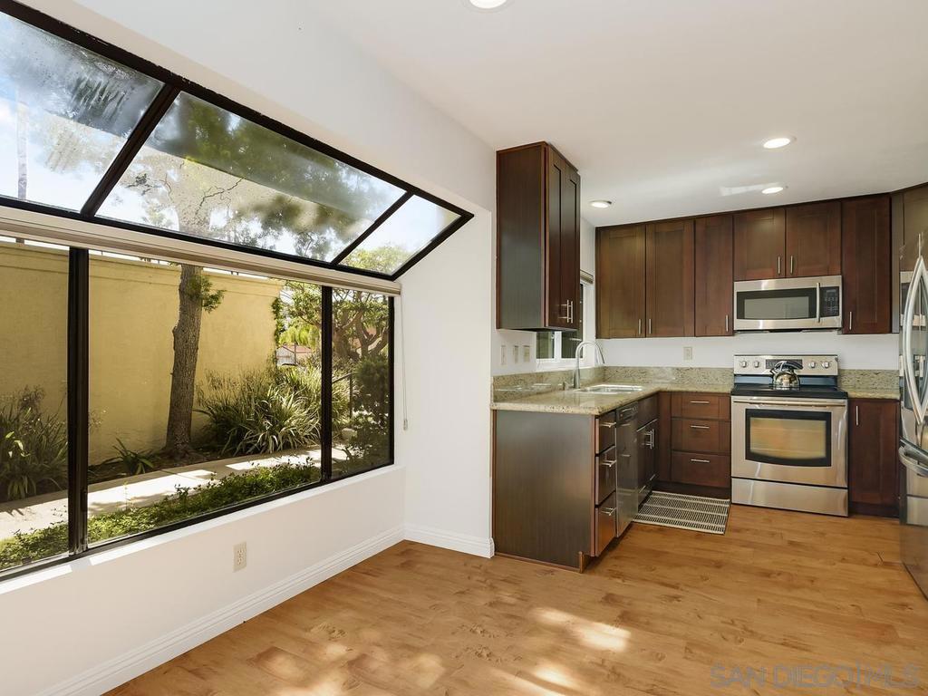 7301 Calle De Fuentes - photo 17