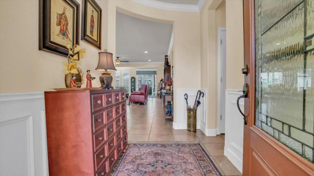 1467 Chestnut Hill Drive, Manteca CA: https://media.crmls.org/mediaz/d507d743-c495-4538-b93c-0cac09d8650e.jpg