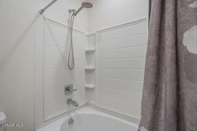 110 Red Brick Drive, Simi Valley CA: https://media.crmls.org/mediaz/d50847dc-45c8-459a-b9f2-5778189707d9.jpg