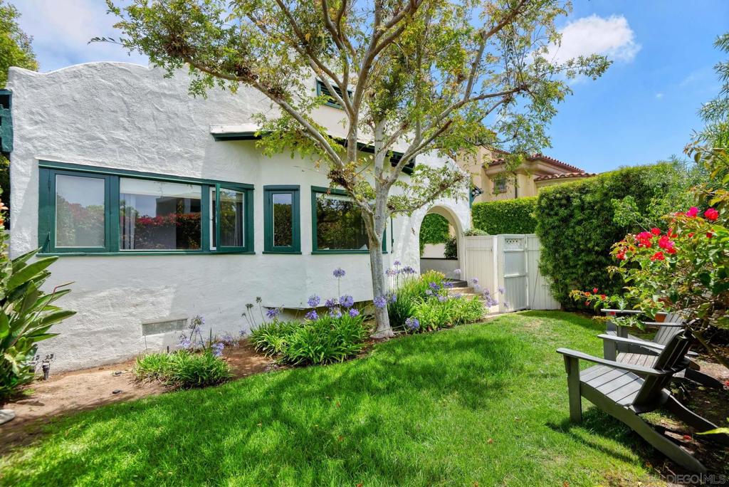 7979 Prospect Pl - photo 16