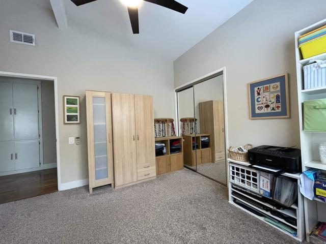 Detail Gallery Image 38 of 56 For 6860 Whitaker Ave, Lake Balboa,  CA 91406 - 3 Beds | 2 Baths