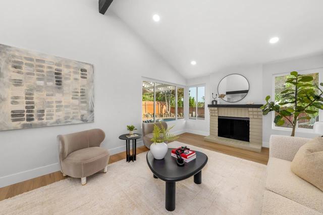 Detail Gallery Image 12 of 39 For 10437 Hermanos Rd, San Diego,  CA 92124 - 3 Beds | 2 Baths
