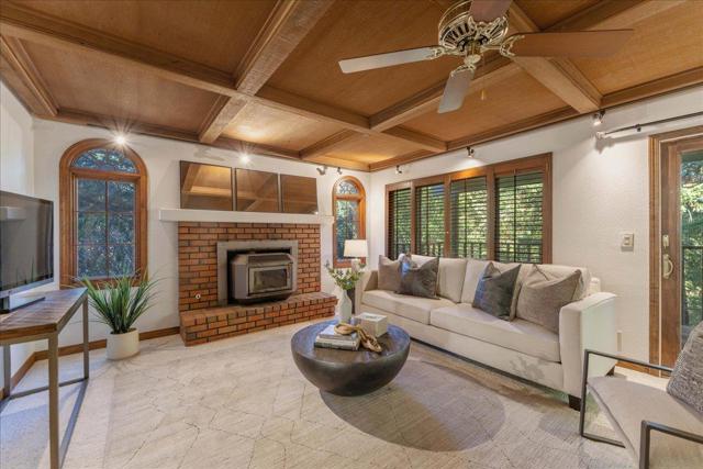7145 Wooded Lake Drive, San Jose CA: https://media.crmls.org/mediaz/d50b707e-ed5e-42e2-a05b-90dc9b94cadb.jpg