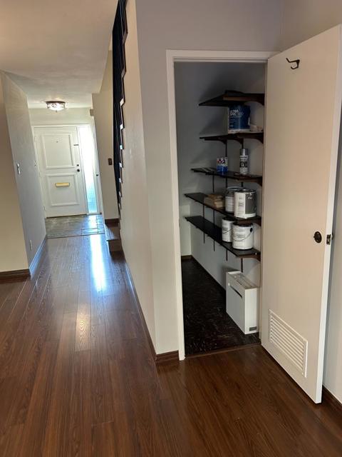 940 Peninsula Avenue, San Mateo CA: https://media.crmls.org/mediaz/d50b77ea-f03d-49b1-9745-245dfa051e0d.jpg