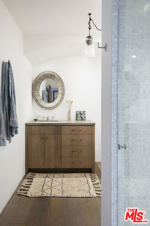 770 Via Manana, Montecito CA: https://media.crmls.org/mediaz/d50b9267-94ba-4852-bed4-f1e2e9b7f5f7.jpg