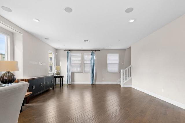 1038 Giacomo Lane, San Jose CA: https://media.crmls.org/mediaz/d50be486-7a76-4de7-81e3-55500f5b6eb0.jpg