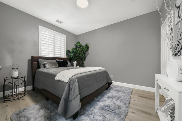 Image 22 of 52 For 83856 Pancho Villa Drive