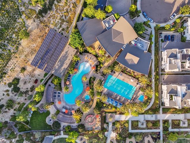 2779 VIA ALTA PL, San Diego CA: https://media.crmls.org/mediaz/d50d6fc1-4cd5-48ed-a8af-7e9e806bf7ea.jpg