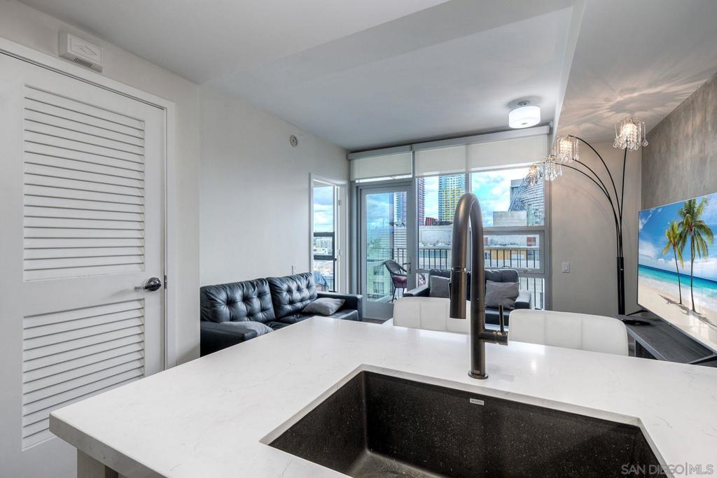 321 10th - photo 10